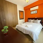 Stylish 2br With Balcony And Parking Near Saint Lazarus And Finikoudes * Λάρνακα